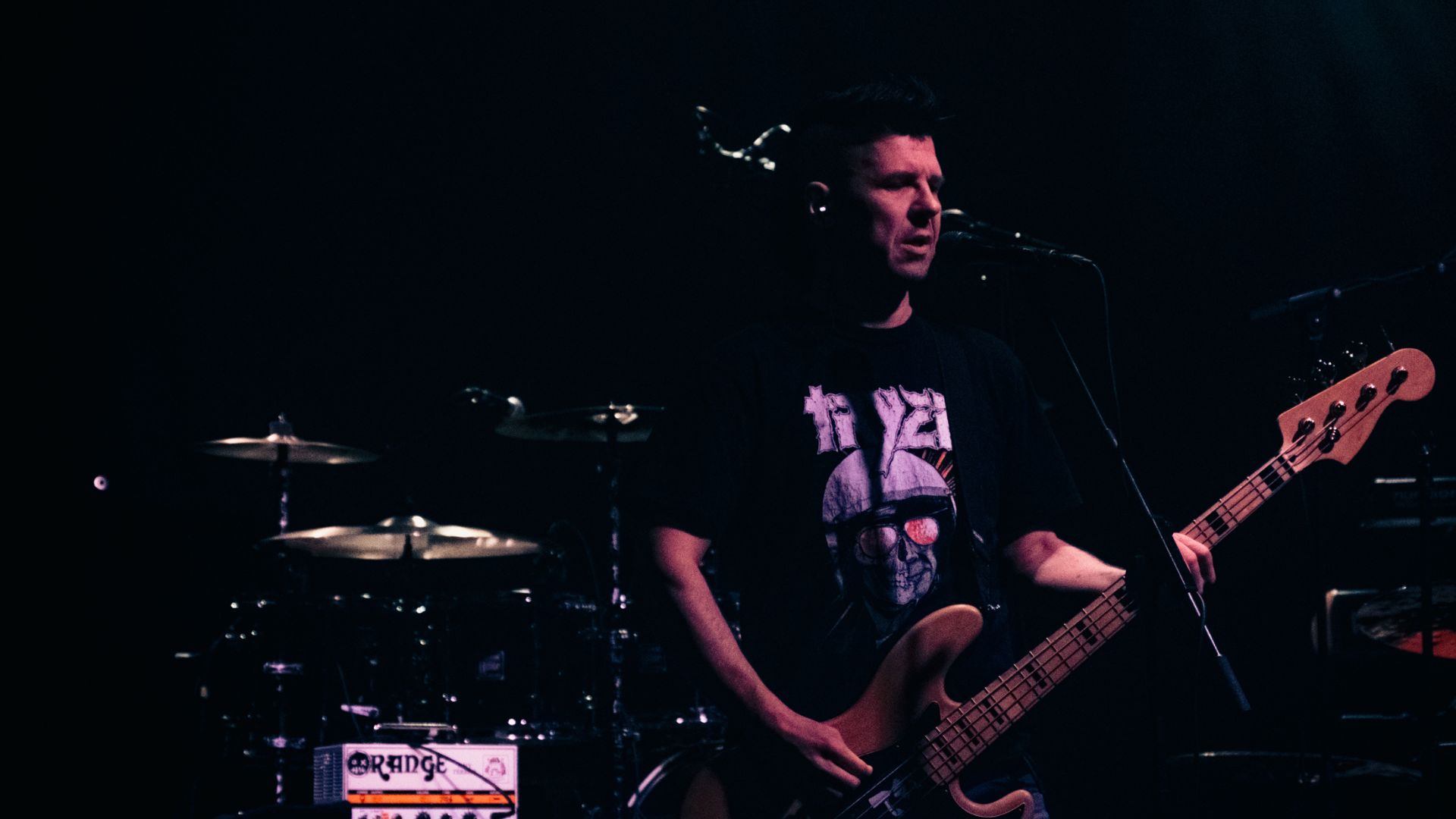 Ilkka on stage